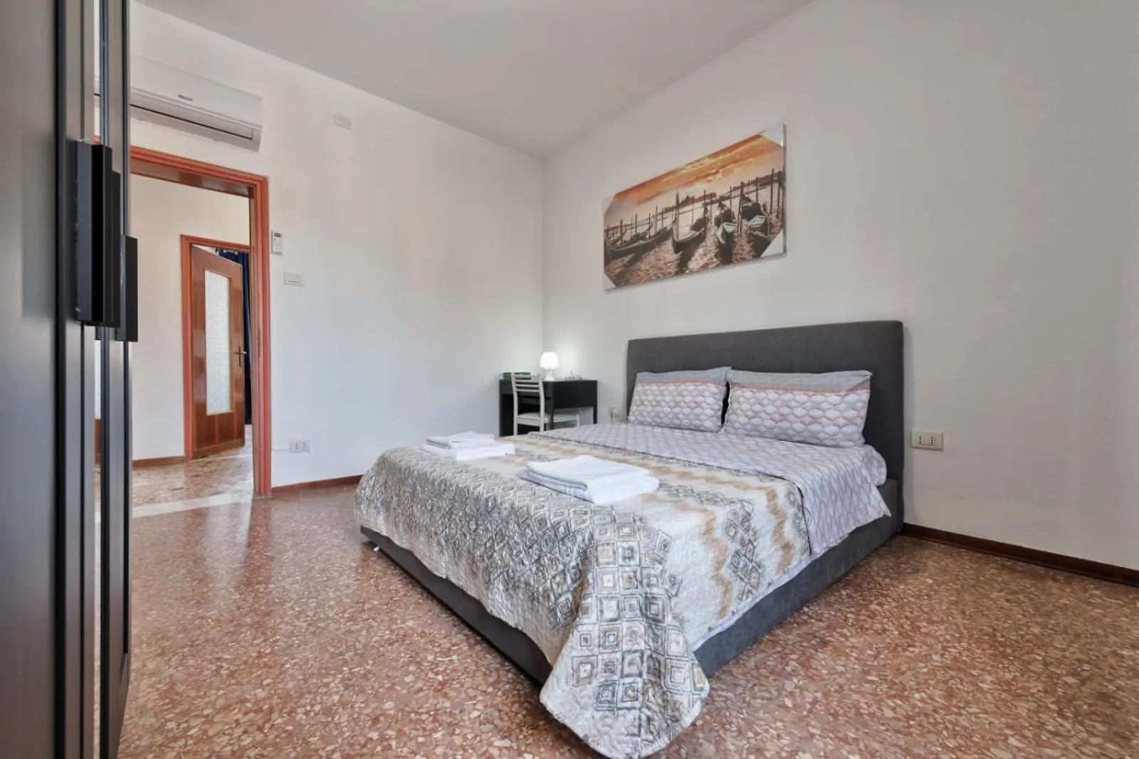 Cozy Best Room In City With Free Parking Venice Italy